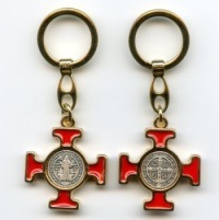 Schlüsselanhänger Benediktuskreuz Metall Goldenfarben Rot 9,5 cm