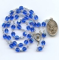 Rosenkranz von den 9 Chören der hl. Engel 9 x 3 Kristall Perlen Blau Umfang 51 cm